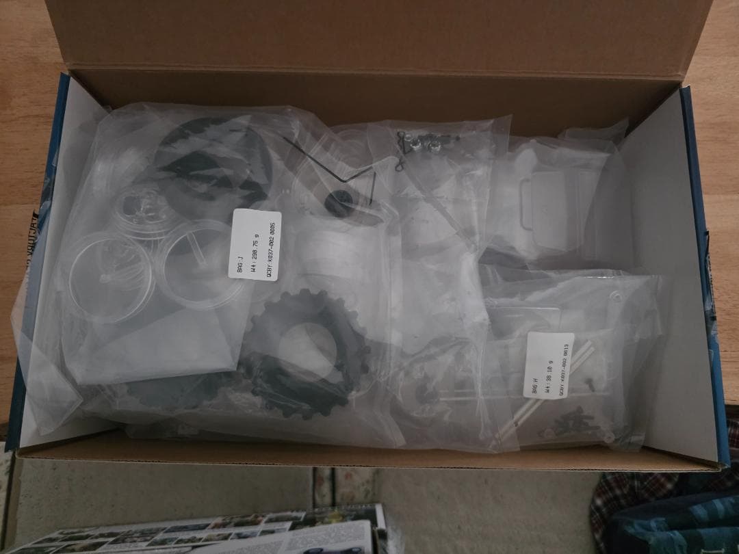 RC10CC クラシック　クリアエディション　アソシエイテッド