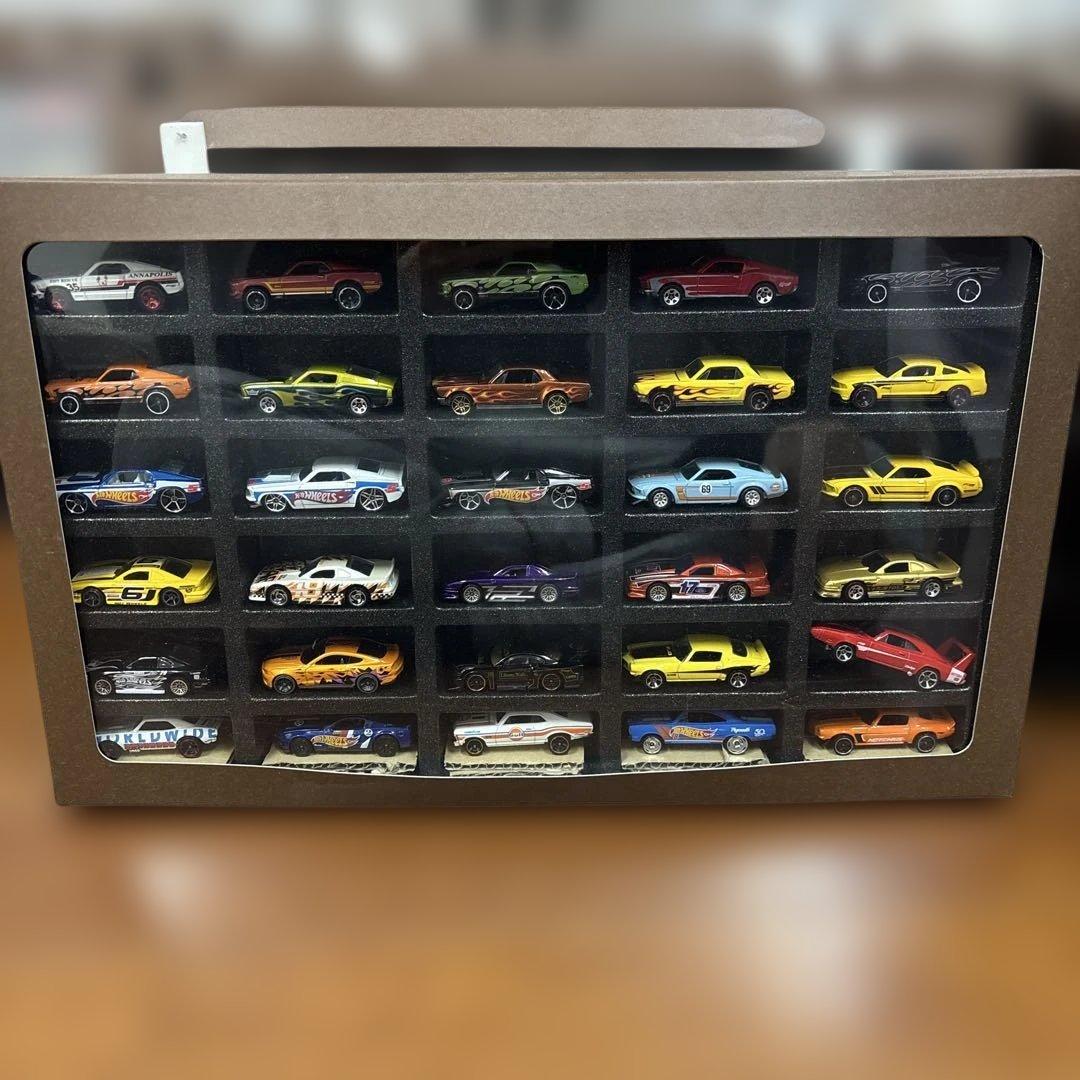 Hot Wheels ミニカーセット 30台 Hot Wheels Die-Cast Cars, 30ct Assortment, 1:64 Scale, Vintage