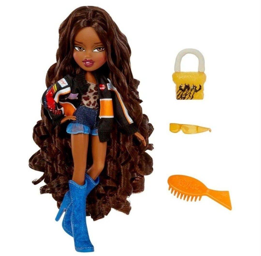 ブラッツ　Bratz ゴーイングアウト!　人形　3体セット ファッションドール