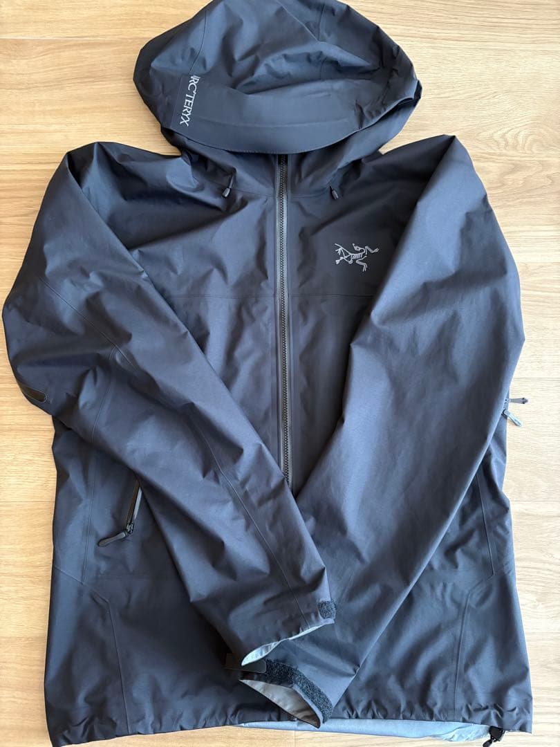 【Mサイズ】ARC'TERYX ベータ SL ジャケット 最新モデル ベータ SL ジャケット メンズ – アークテリクス公式オンラインストア