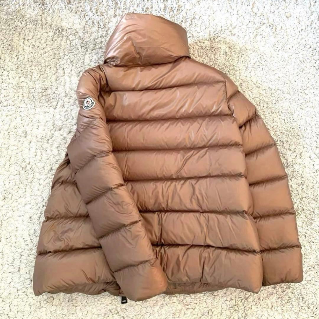 《専用》《美品》モンクレール　レディース　ダウンジャケット