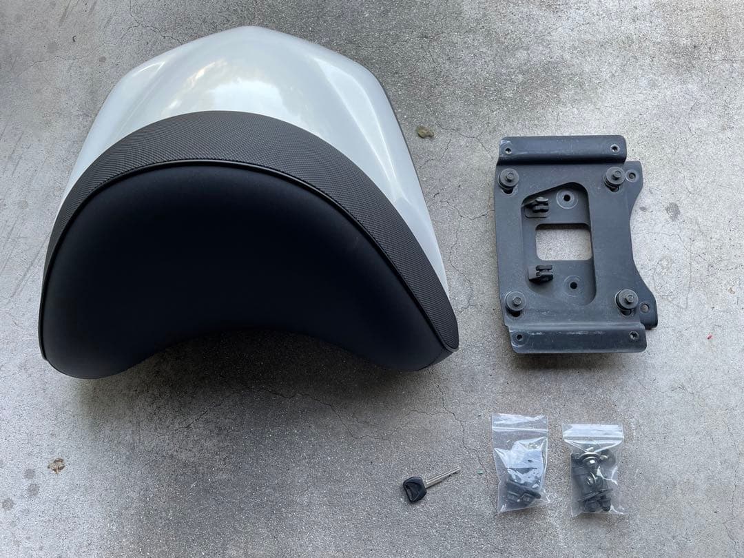 フォルツァMF10 ホンダ純正オプション クルージングバックレスト リア