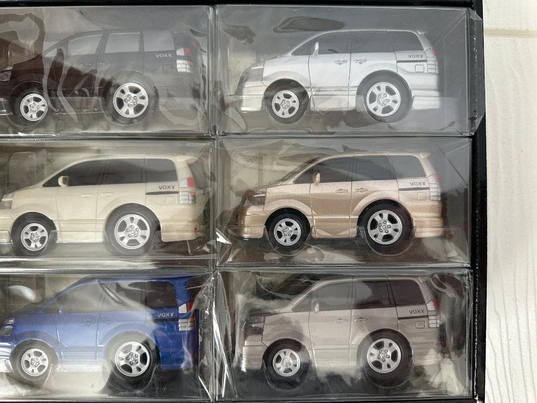 @car.110 限定コレクション9 TOYOTA VOXY