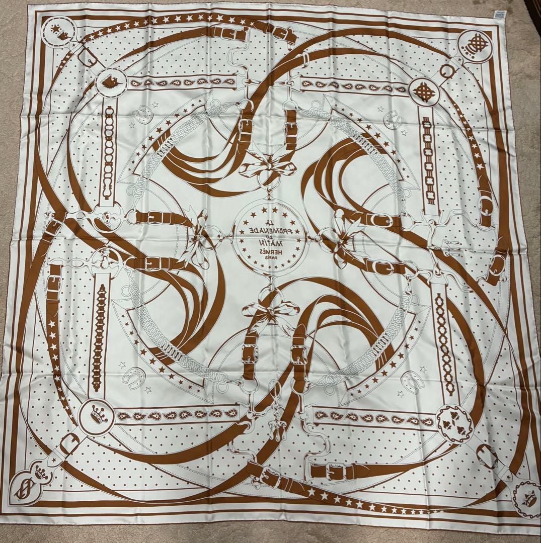 【新品未使用】エルメス カレダブルフェイス 140 《朝の散歩・バンダナ》