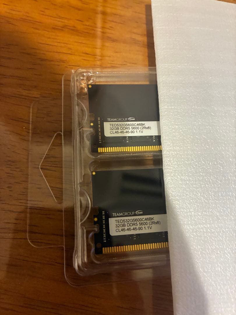 新品未開封】TEAMGROUP DDR5 64GB (32GBx2)