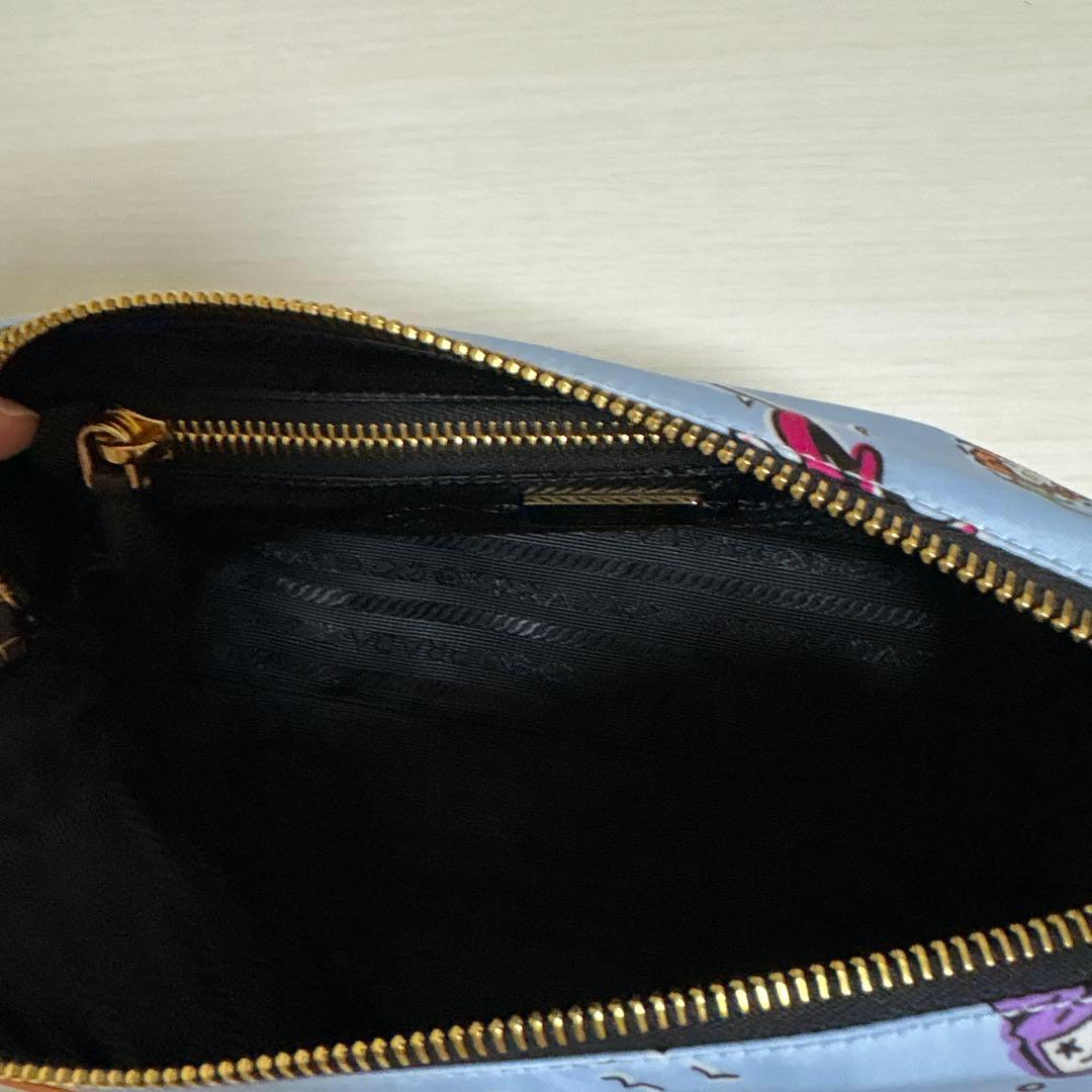 PRADA ポーチ(サーフィンポーチ) - メルカリ