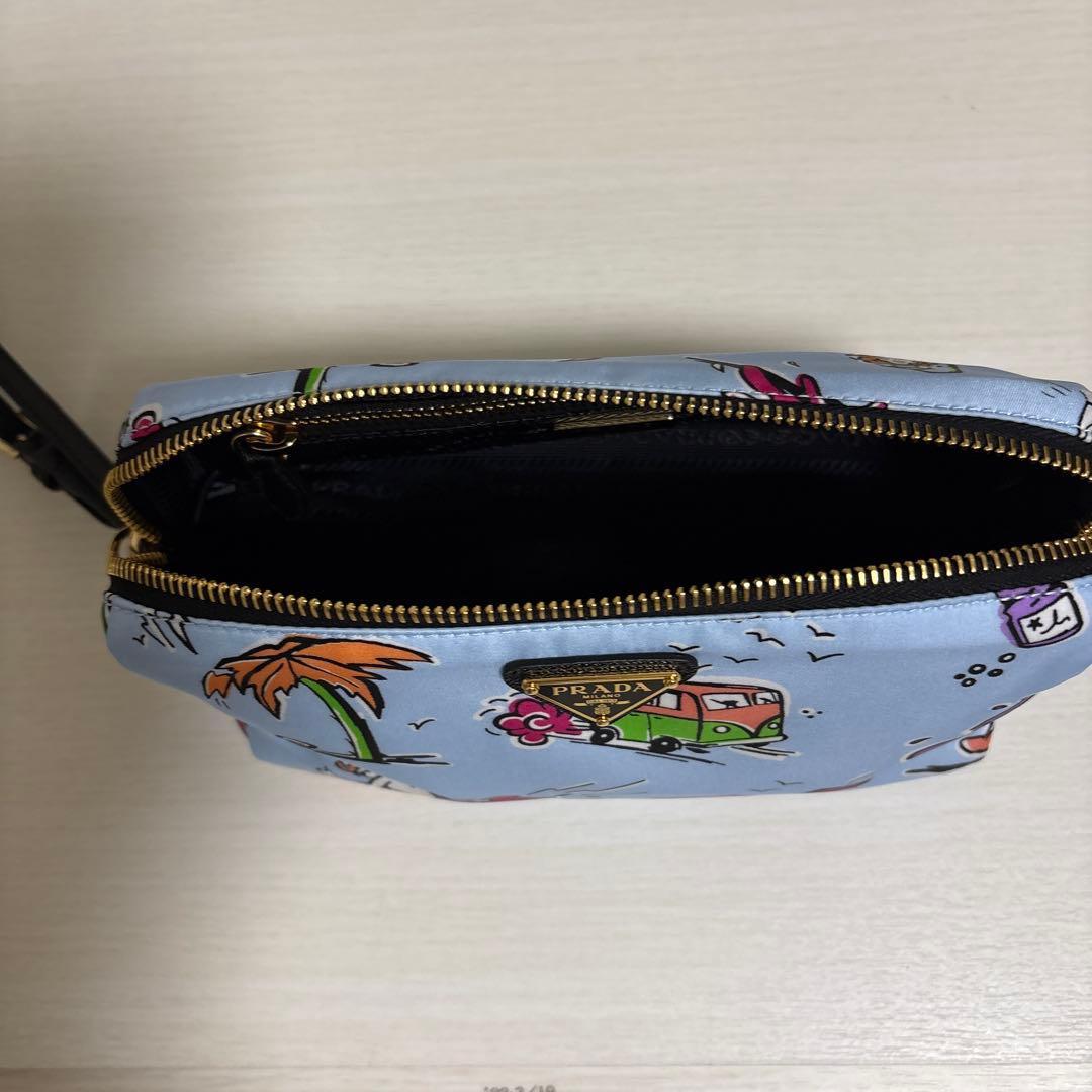 PRADA ポーチ(サーフィンポーチ) - メルカリ