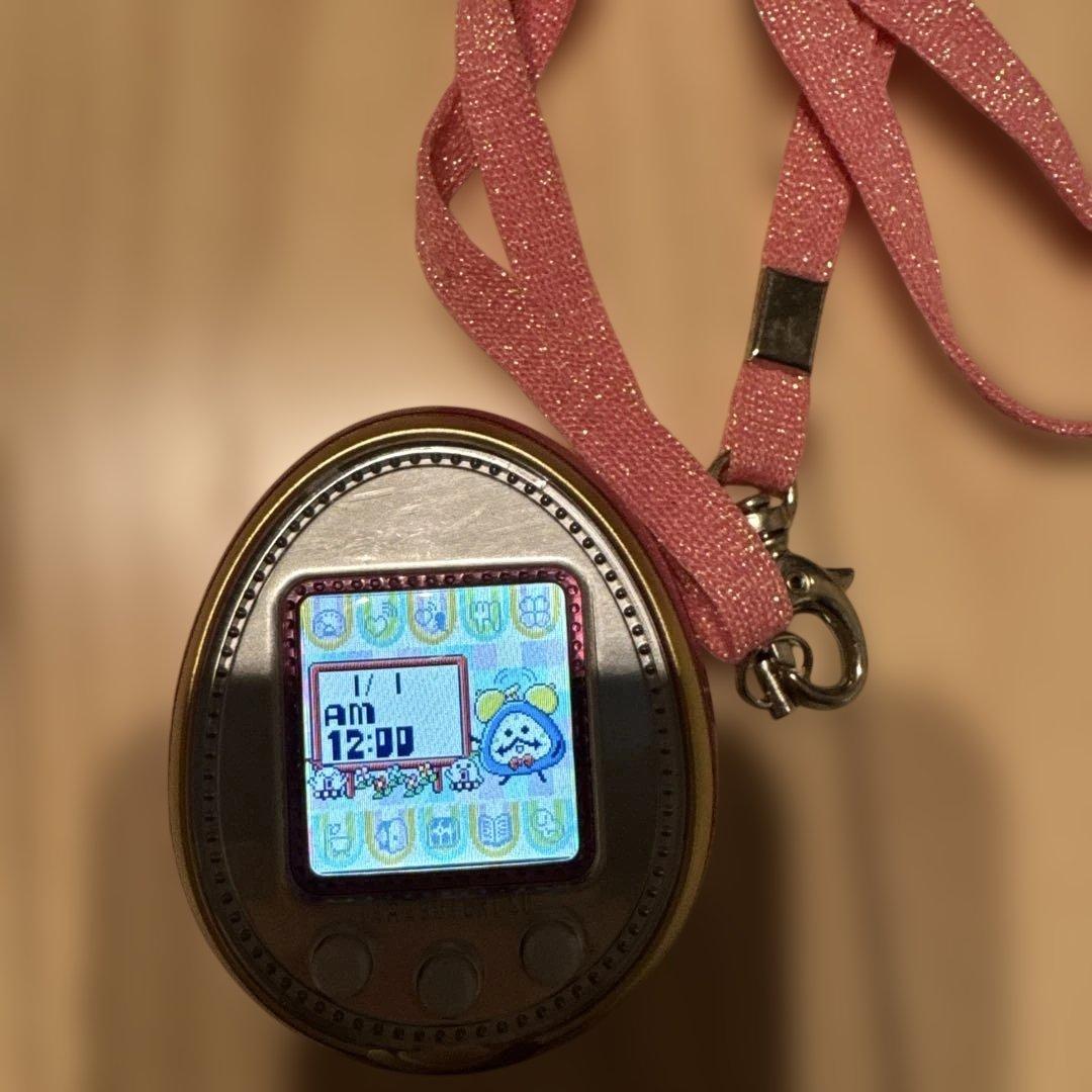 動作確認済み　たまごっち4u pink ピンク