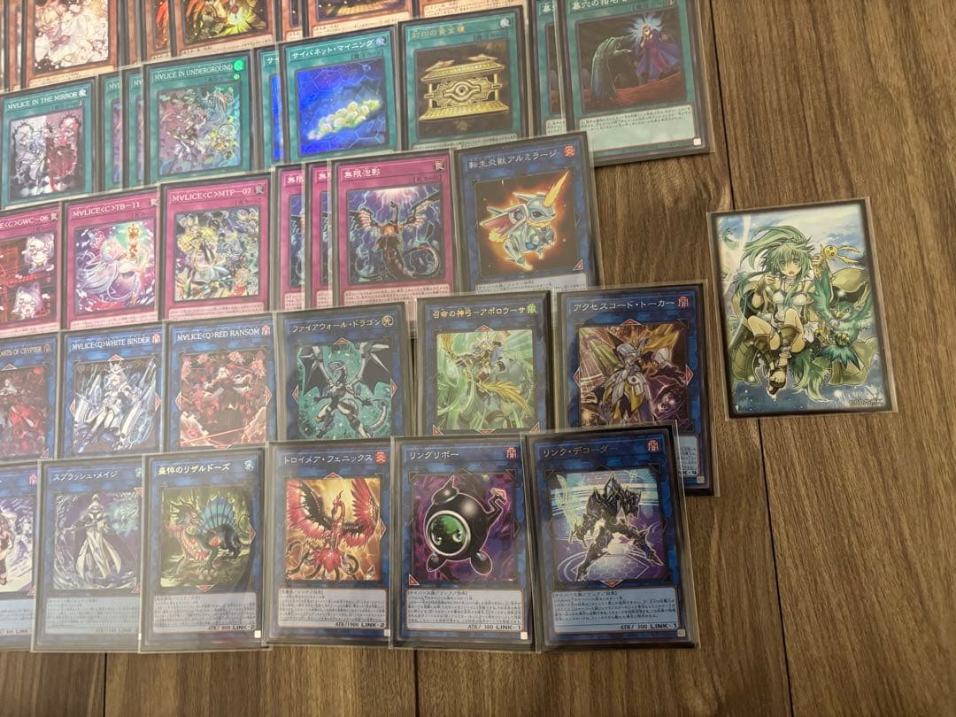 メルカリ便　新規入りMALICE 大会優勝構築　スリーブ2重