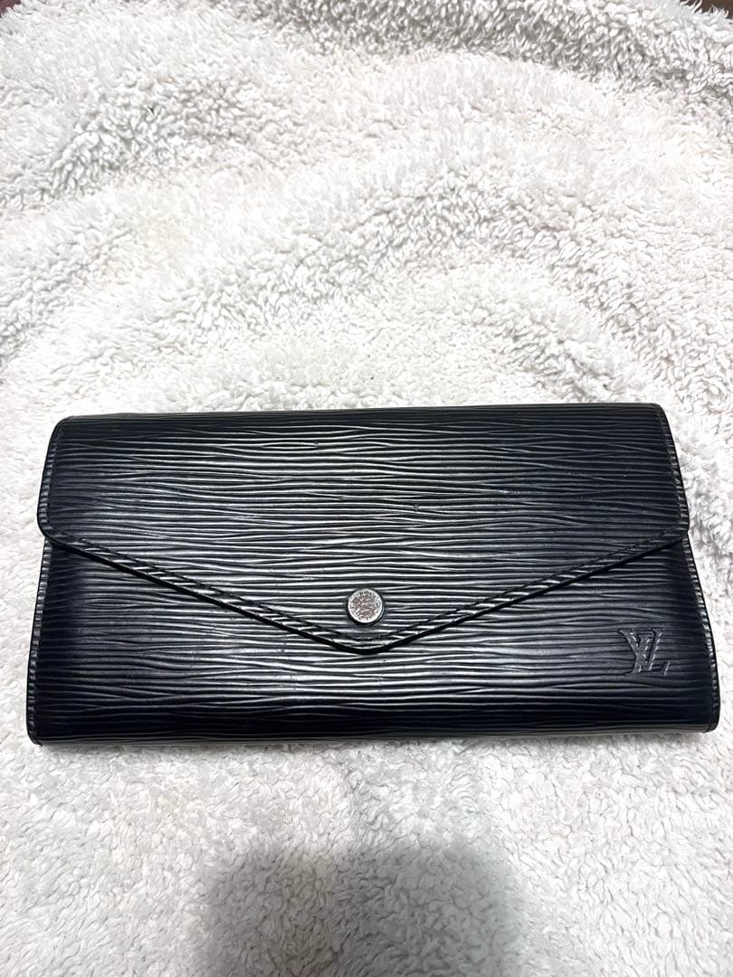 ルイヴィトン LOUIS VUITTON 長財布 ブラック エピ - メルカリ