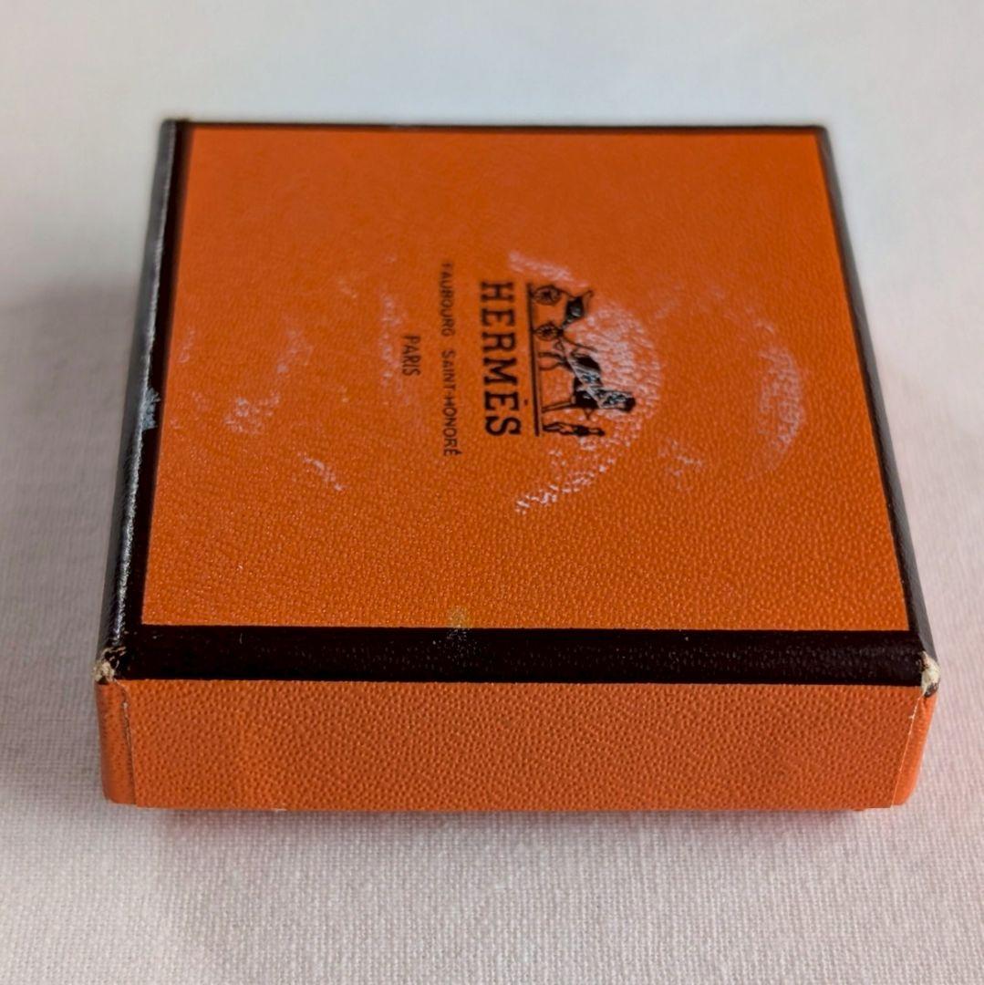 【美品】Hermes エルメス スカーフリング 《ブーエ》 GP