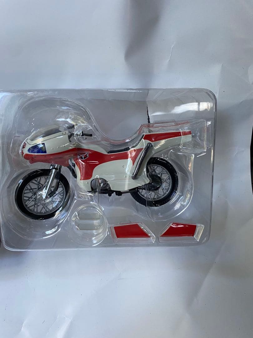 バンダイ 新サイクロン号　S.H.Figuarts 仮面ライダーフィギュア