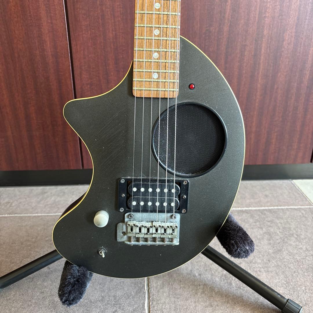 FERNANDES ZO-3エレキギター ブラック（左利き用）
