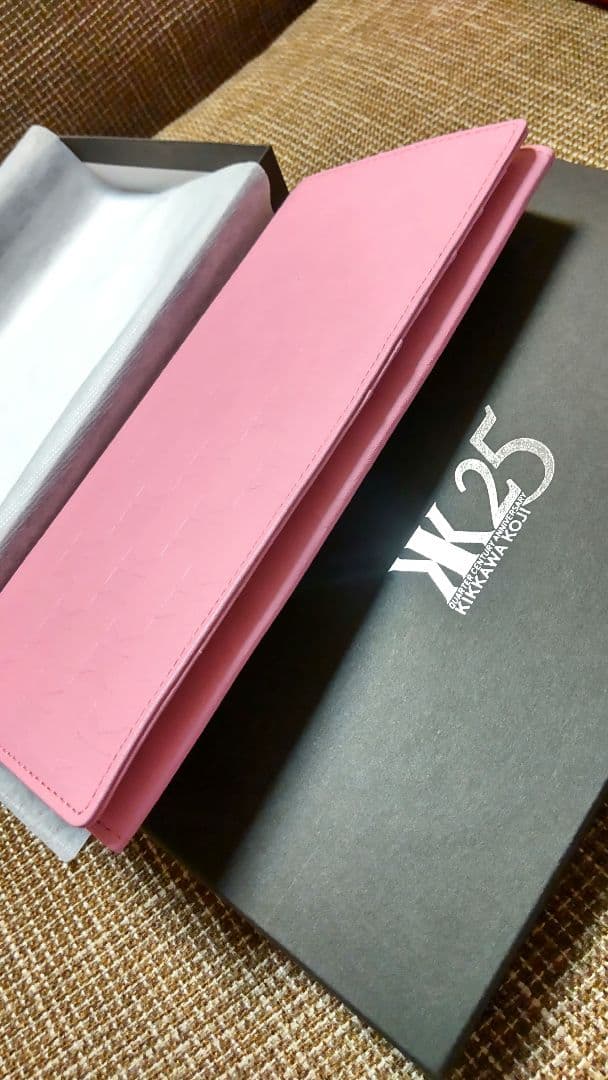 新品未使用 吉川晃司 25thモニカピンク 長財布 チャーム付きファンクラブ限定