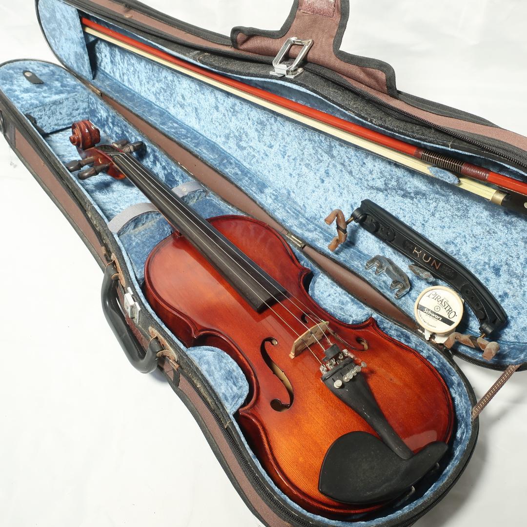 Artisan SVS-400 バイオリン 4/4 ケース 弓 KUN肩当 付属 Artisan SVS-400 バイオリン 4/4 ケース 弓 KUN肩当 付属 Artisan SVS