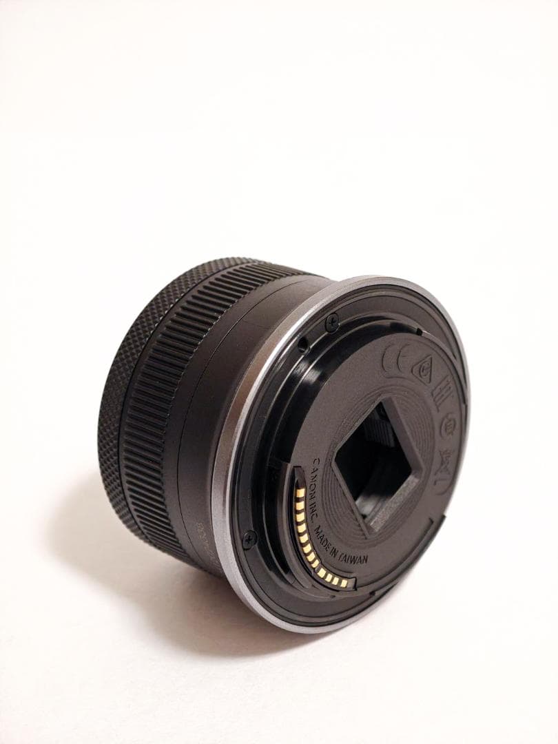 【新品未使用保証付】 Canon RF-S18-45mm F4.5-6.3 IS