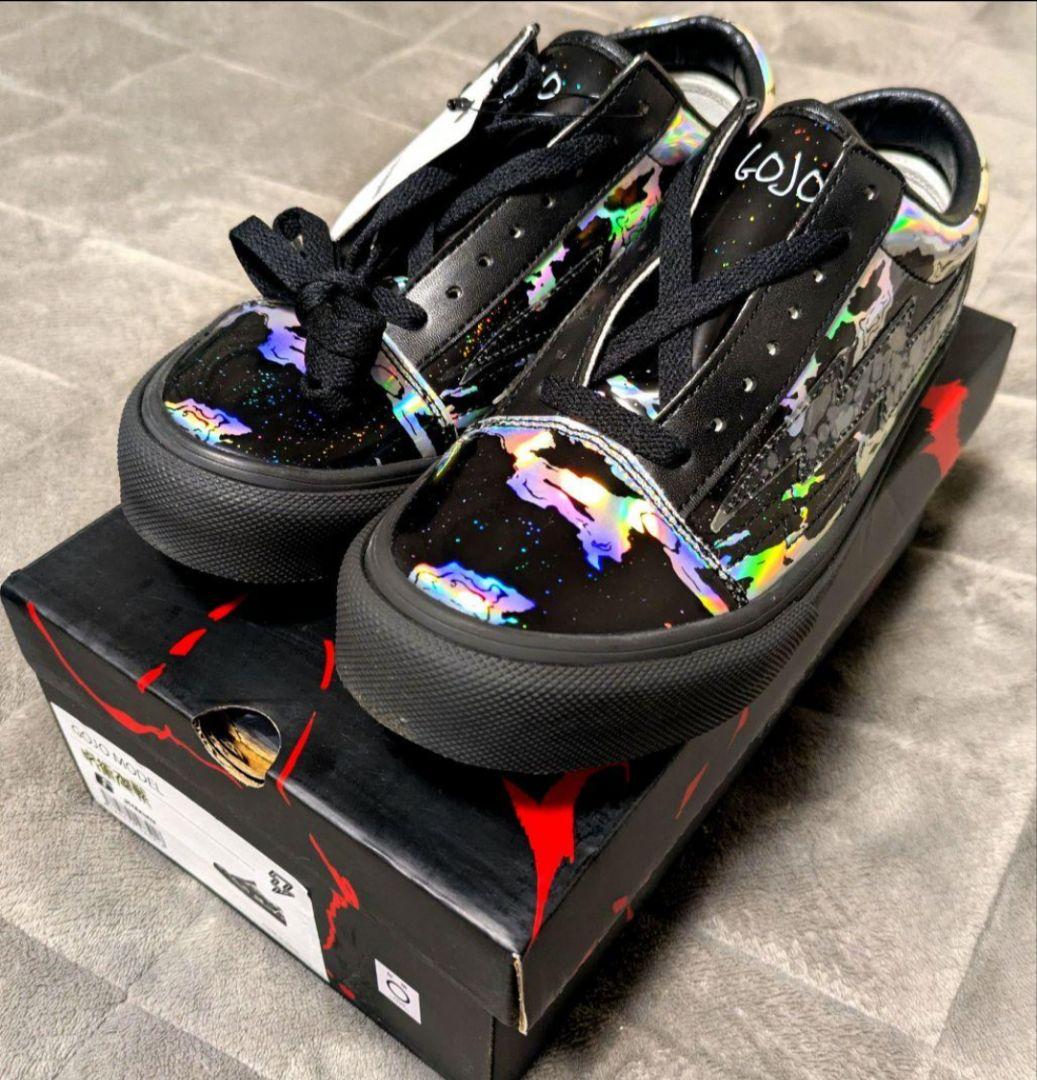 呪術廻戦×MAPPA×MIKIOSUZUKI コラボスニーカー【 五条悟 】|mercari