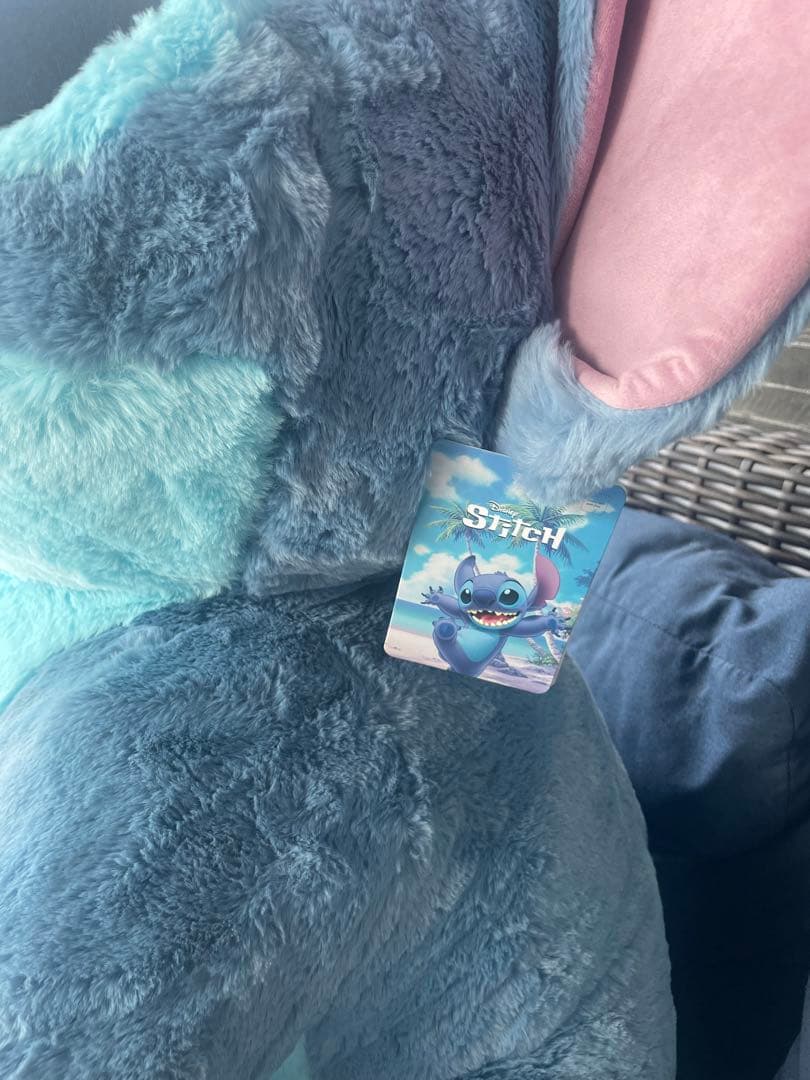 t*I様 スティッチ　巨大　ぬいぐるみ　コストコ　ブランケットつき