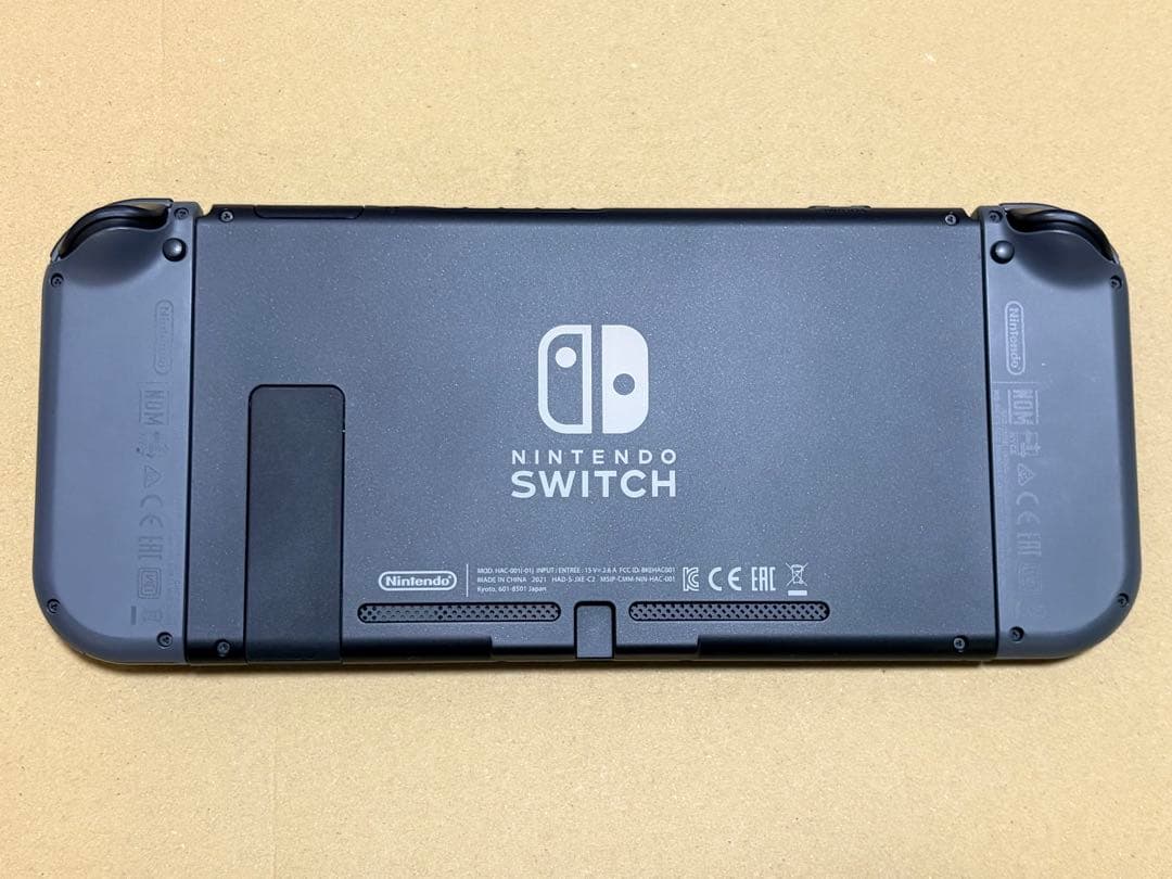 Nintendo Switch 本体《付属品完備》