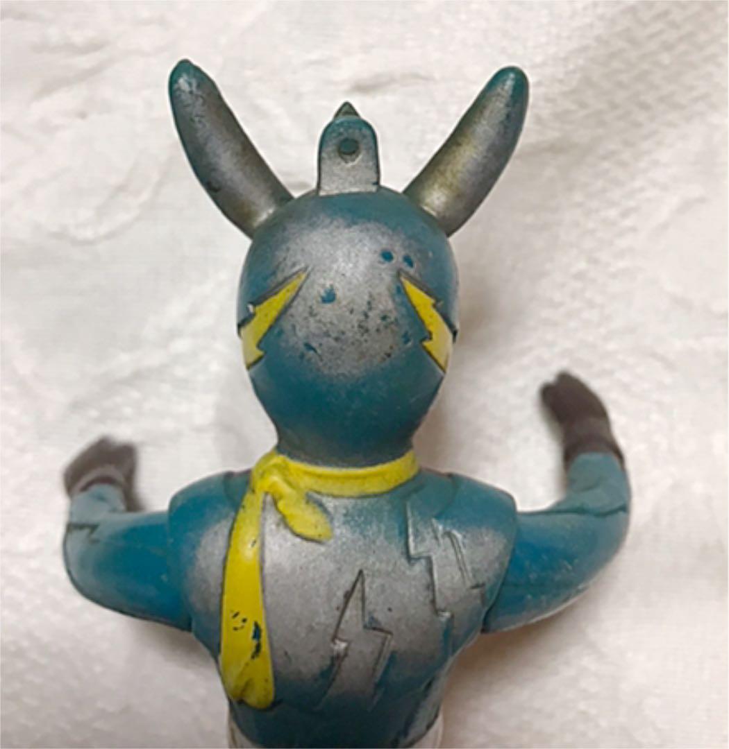 イナズマン ソフビ ペンダント ポピー 昭和レトロ - メルカリ