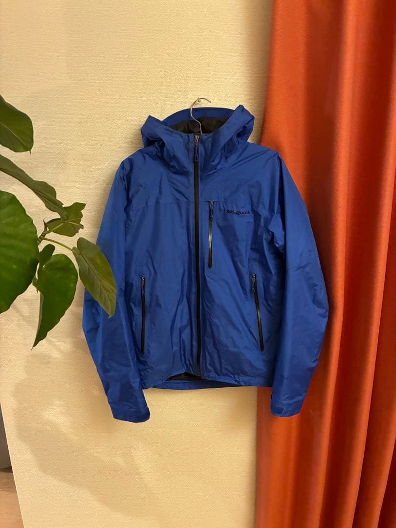 patagonia メンズ マウンテンパーカー ブルー 中古・古着通販】Patagonia (パタゴニア) マウンテンパーカー ブルー