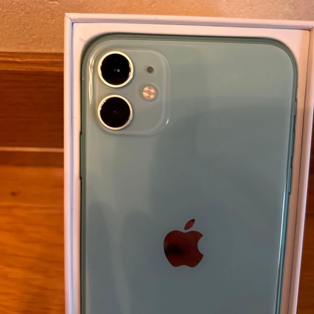 iPhone11 グリーン 128GB 箱付きSIMフリー スマホ本体 - メルカリ