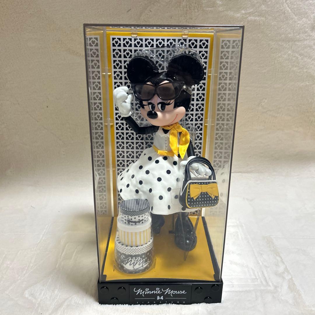 ミニーマウス　シグネチャードール　4000体限定品