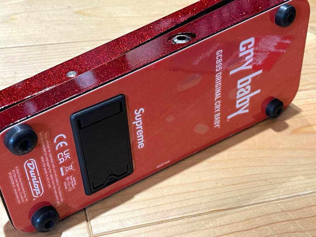 レア！2024FW Supreme®/Cry Baby Pedal - メルカリ