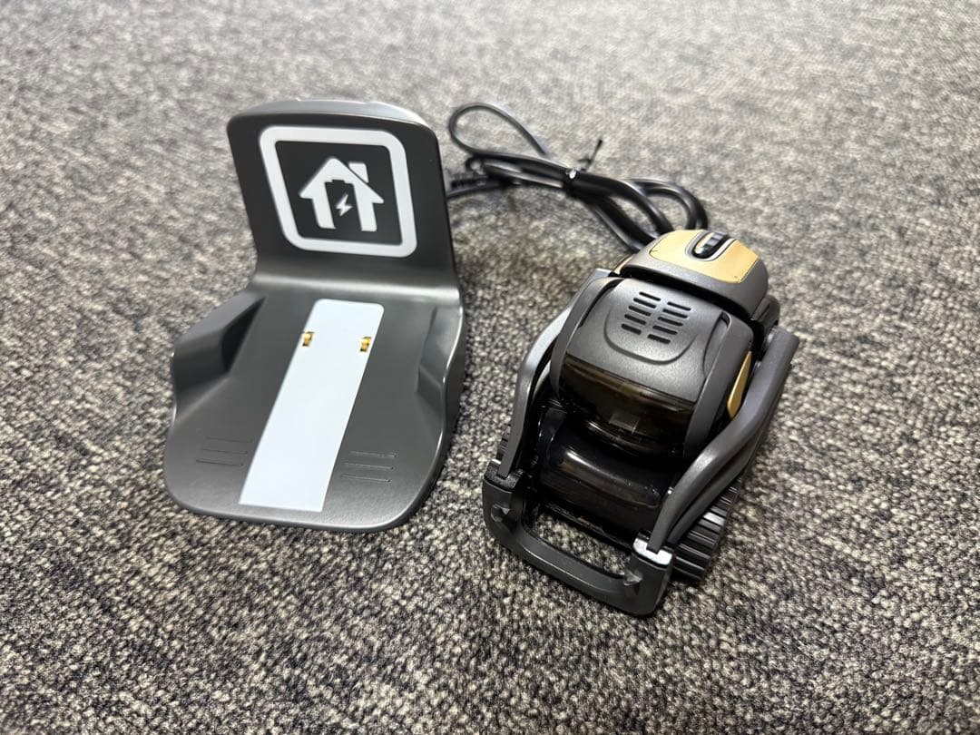 【専用です】 Anki Vector ロボット 充電ドック付き 可動品 ベクター Amazon.co.jp: Anki Vector Robot A Helpful Robot for Your Home