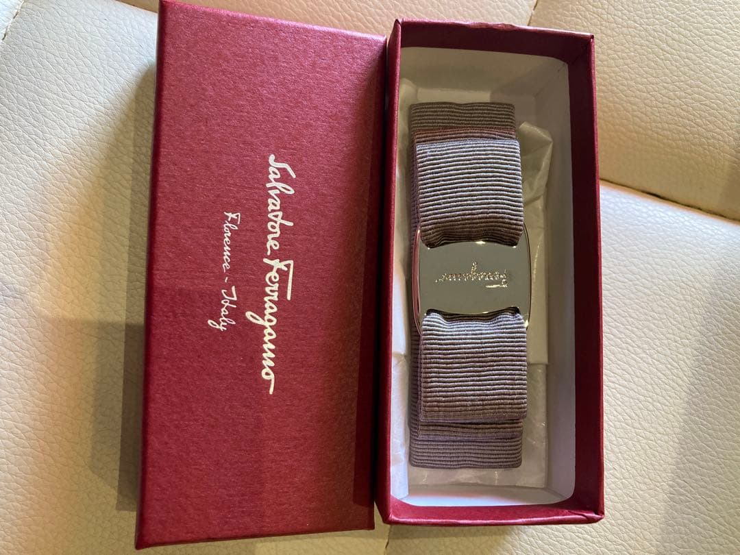 Salvatore Ferragamo 薄茶リボンバレッタ箱付き FERRAGAMO（フェラガモ） 【並行輸入品】フェラガモ バレッタ