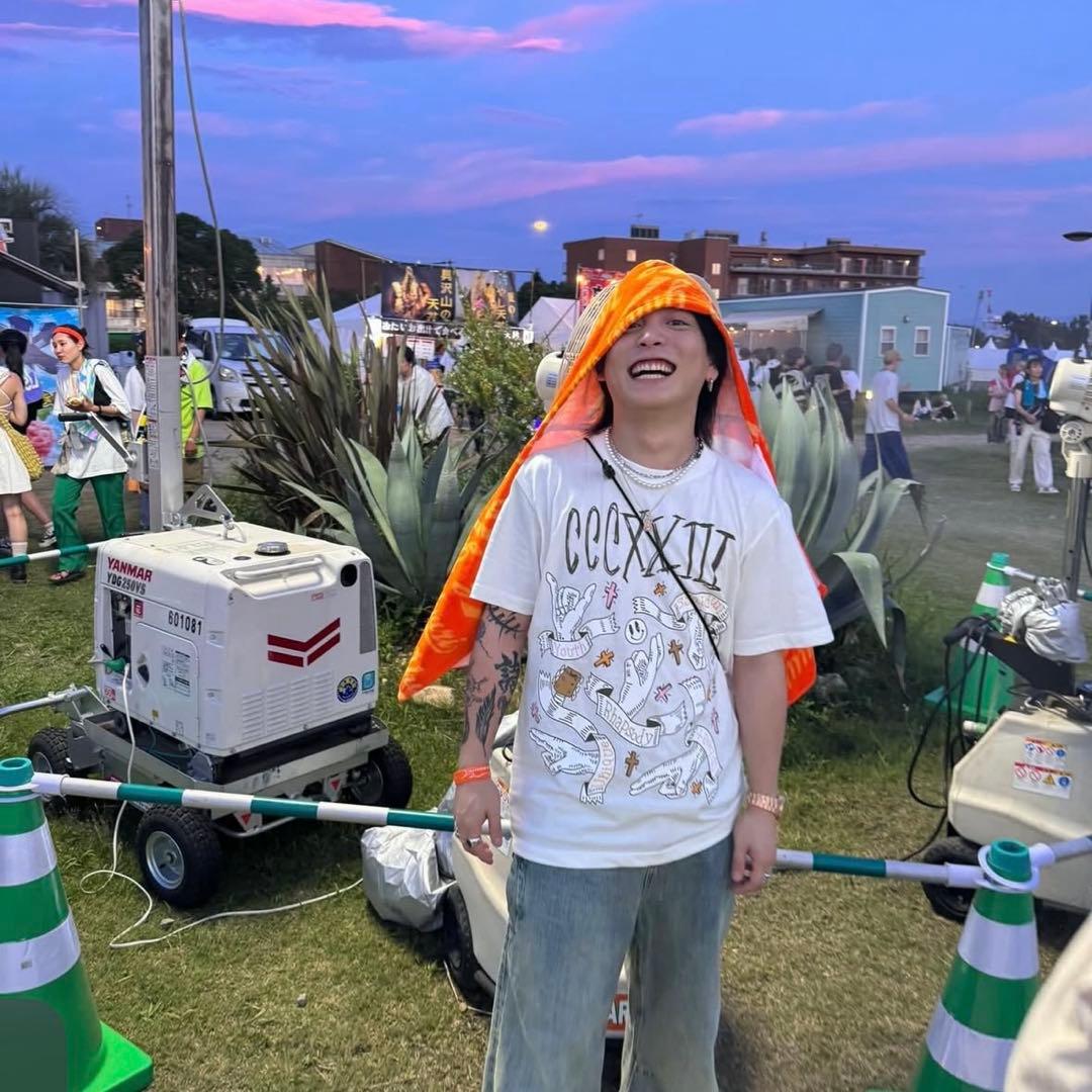 優里　ジャイガ2024フード付きタオル