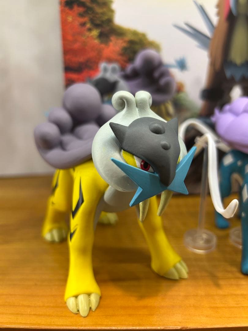 エンテイ　スイクン　ライコウ