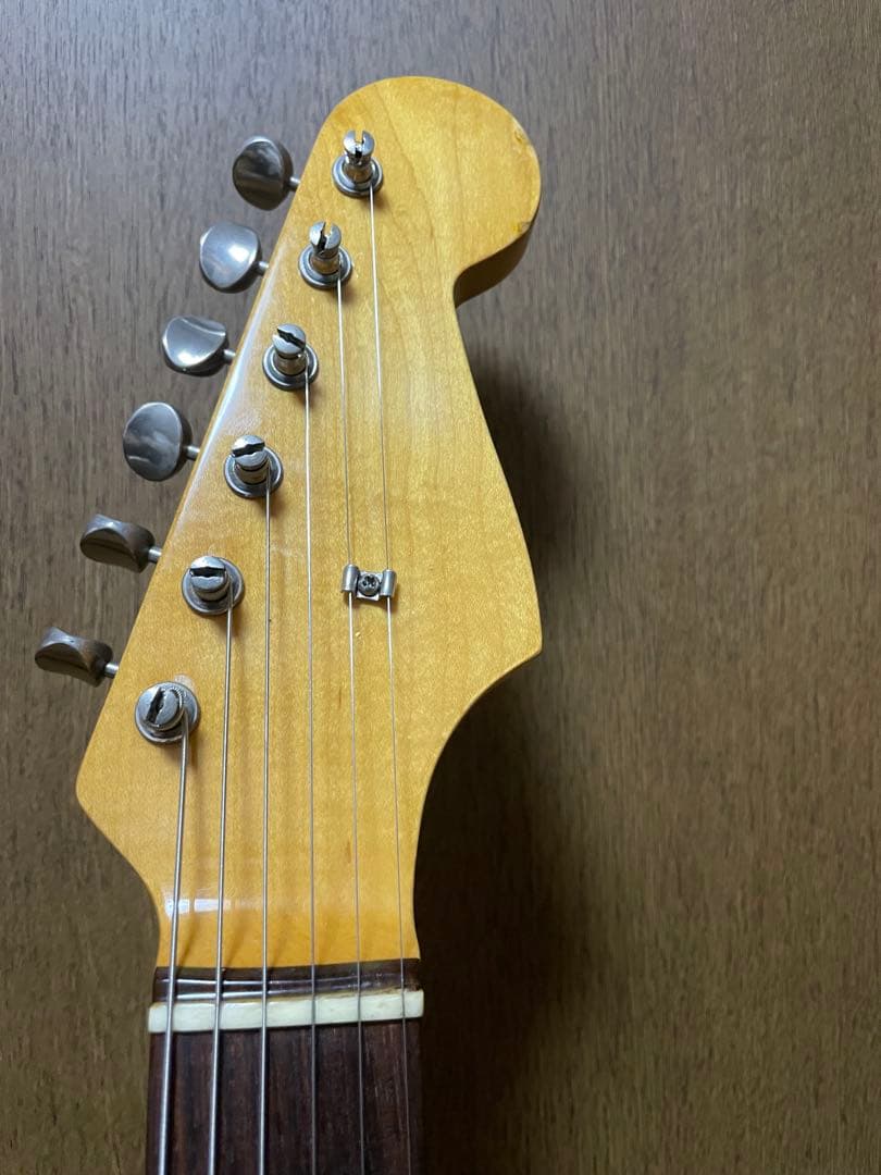 フェルナンデス　リバイバルシリーズ　RST64 ストラトキャスター　消えロゴ