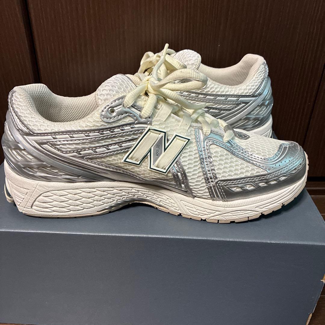 New Balance M1906REE 28.0cm ホワイト/シルバー
