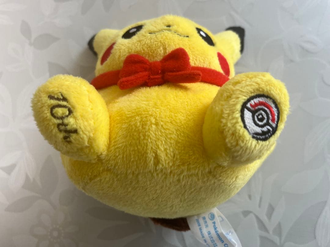 ピカチュウドール ポケモンセンター 10周年記念 ぬいぐるみ　タグなし