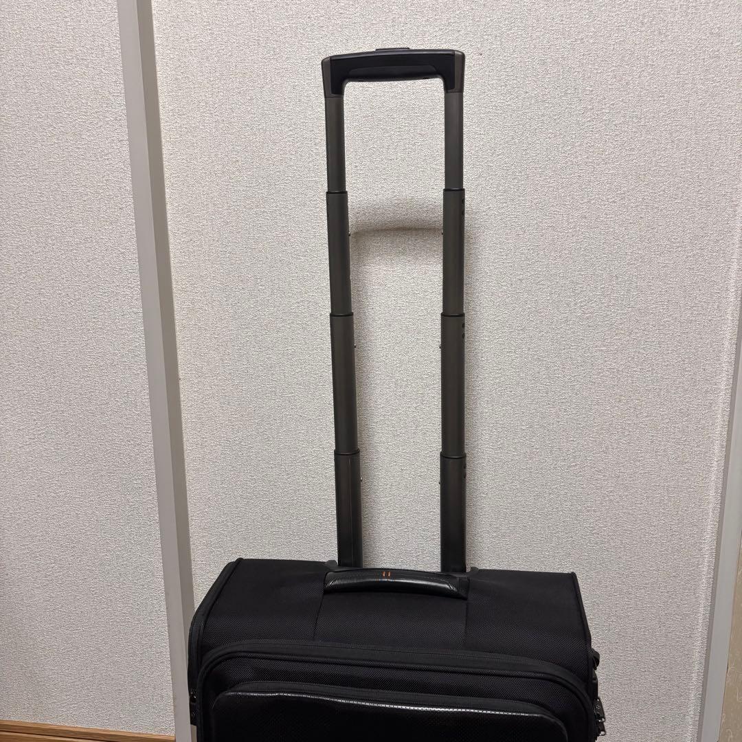 Hiii.＊様向け【美品ワケ有り】サムソナイト ヴェロン2 スピナー