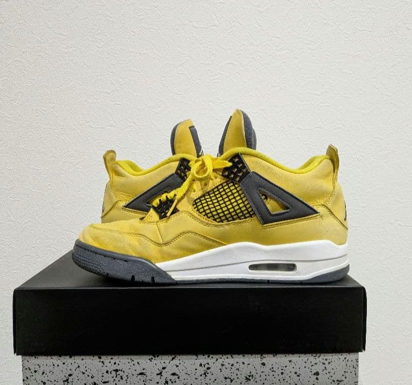 靴 Nike Air Jordan 4 \"Tour Yellow\" 27.5cm