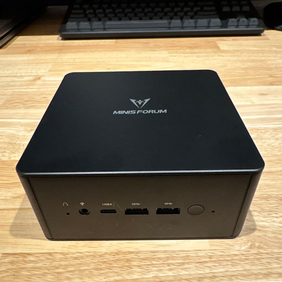ミニPC MINISFORUM UM890 Pro Amazon.com: MINISFORUM UM890 Pro Barebone with Mini PC, AMD Ryzen