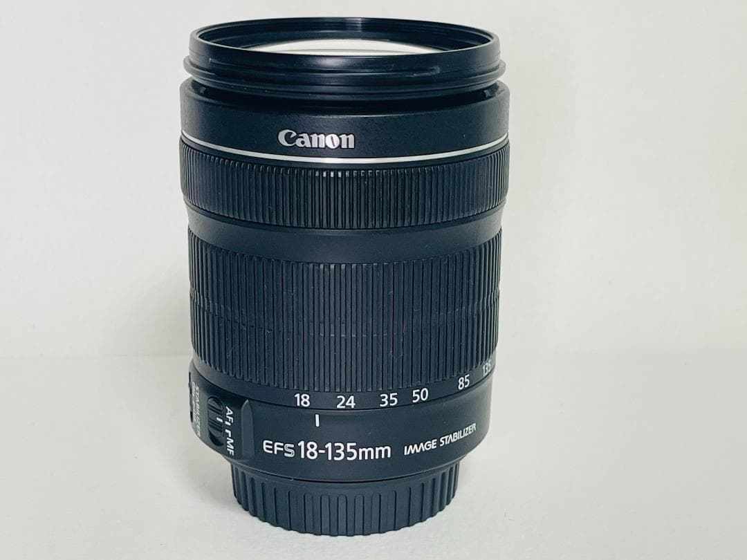 ★美品★ Canon EF-S 18-135mm F3.5-5.6 IS STM