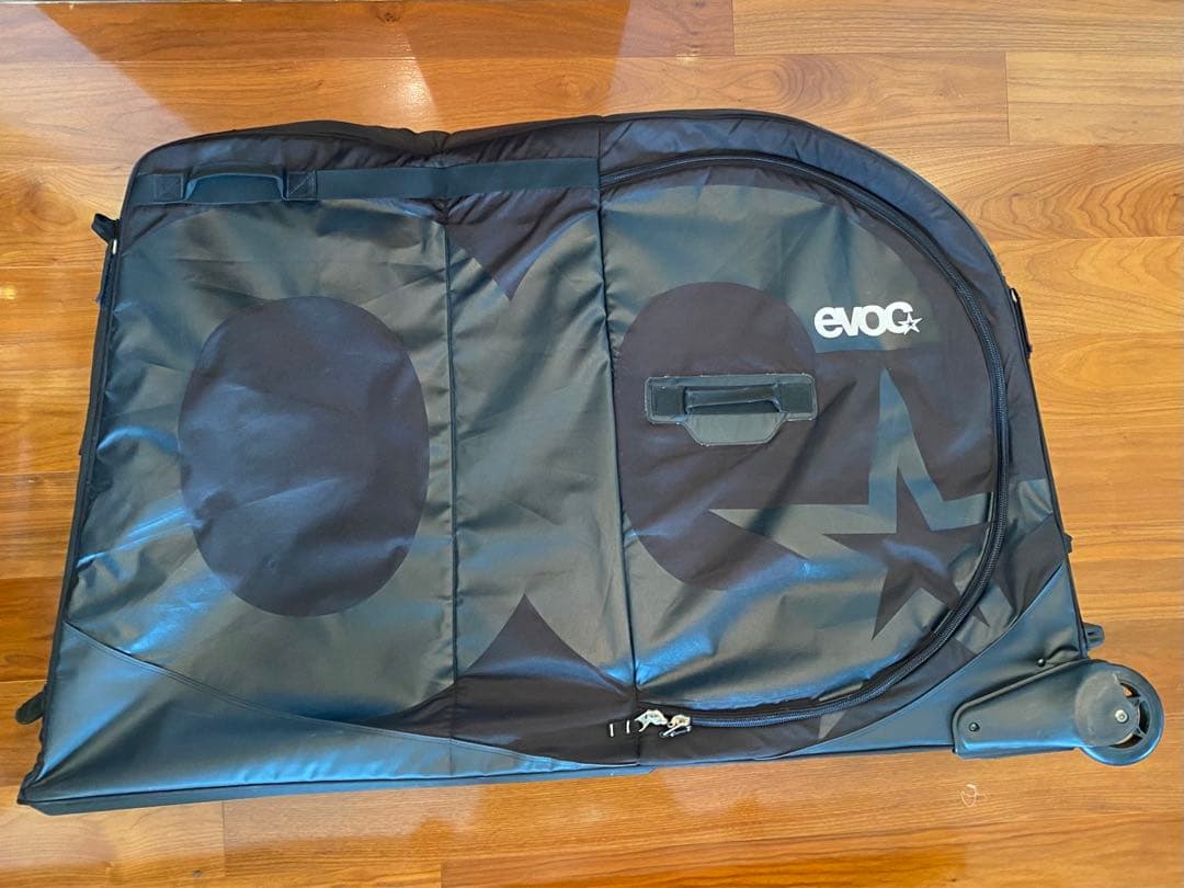 アウトレット ショップ 通販スポーツ・レジャー - EVOC イーボック