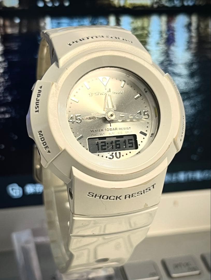 CASIO G-SHOCK mini GMN-50 アナデジ ホワイト 腕時計 - メルカリ