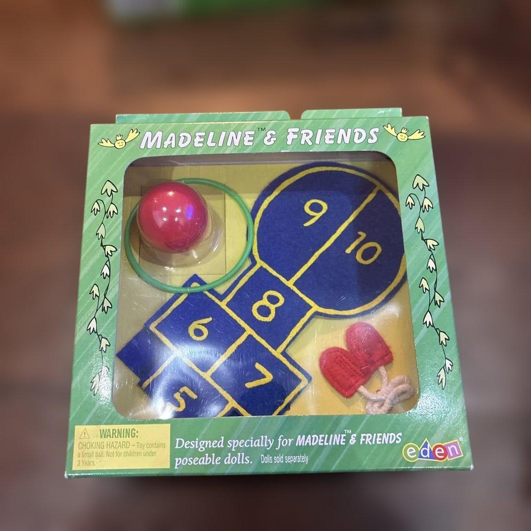 マドレーヌちゃん　8インチドール　小物　お洋服　セット