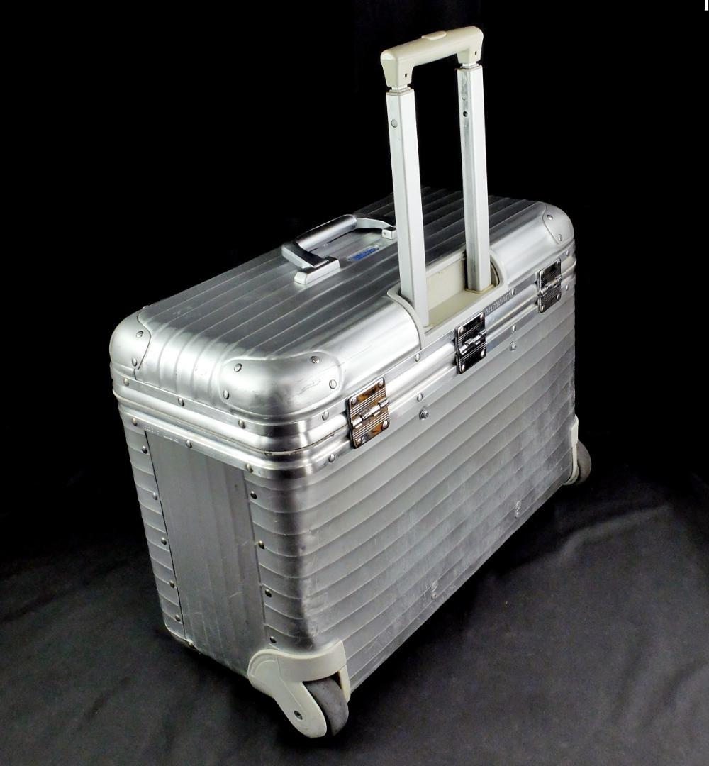 リモワ 928.51『トパーズ』パイロット・トロリー 廃盤 2輪（XL）46L