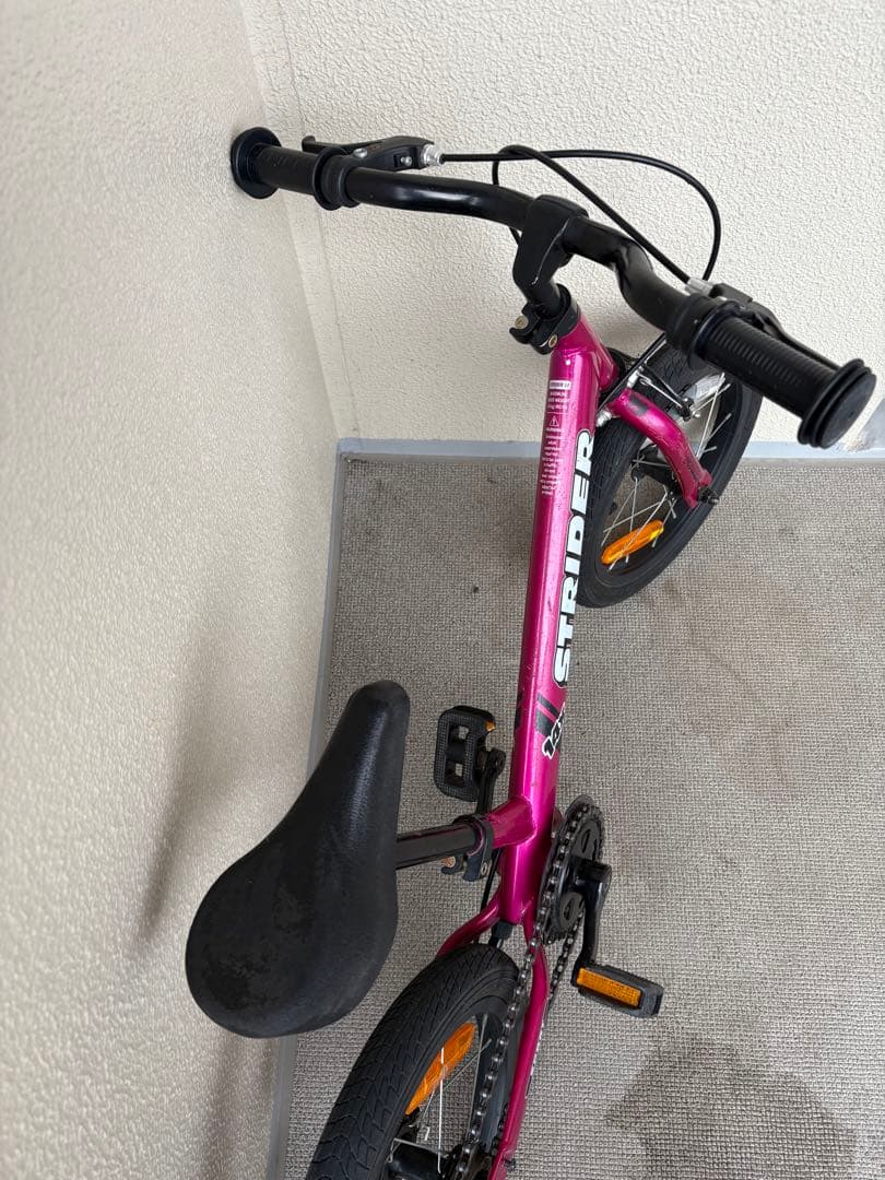 STRIDER ストライダー 14X ピンク｜ペダル・スタンド付属／直接受渡限定