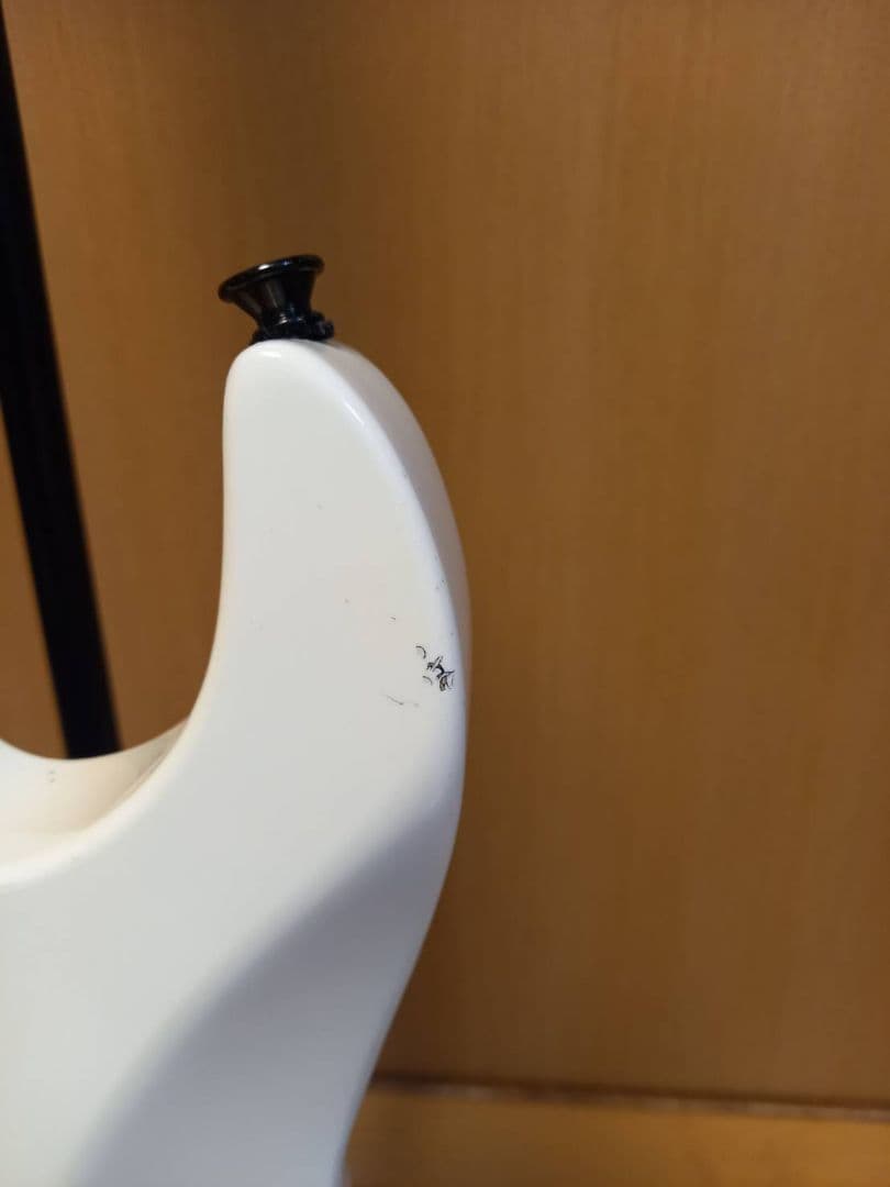 【ジャンク品】Charvel エレキギター　ホワイト