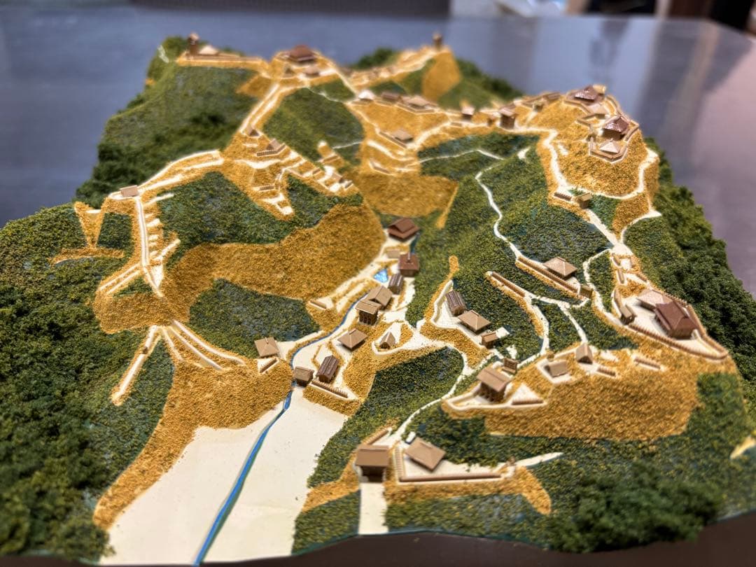 【週末まで22,000円‼️】城ラマ　高天神城　ジオラマ模型