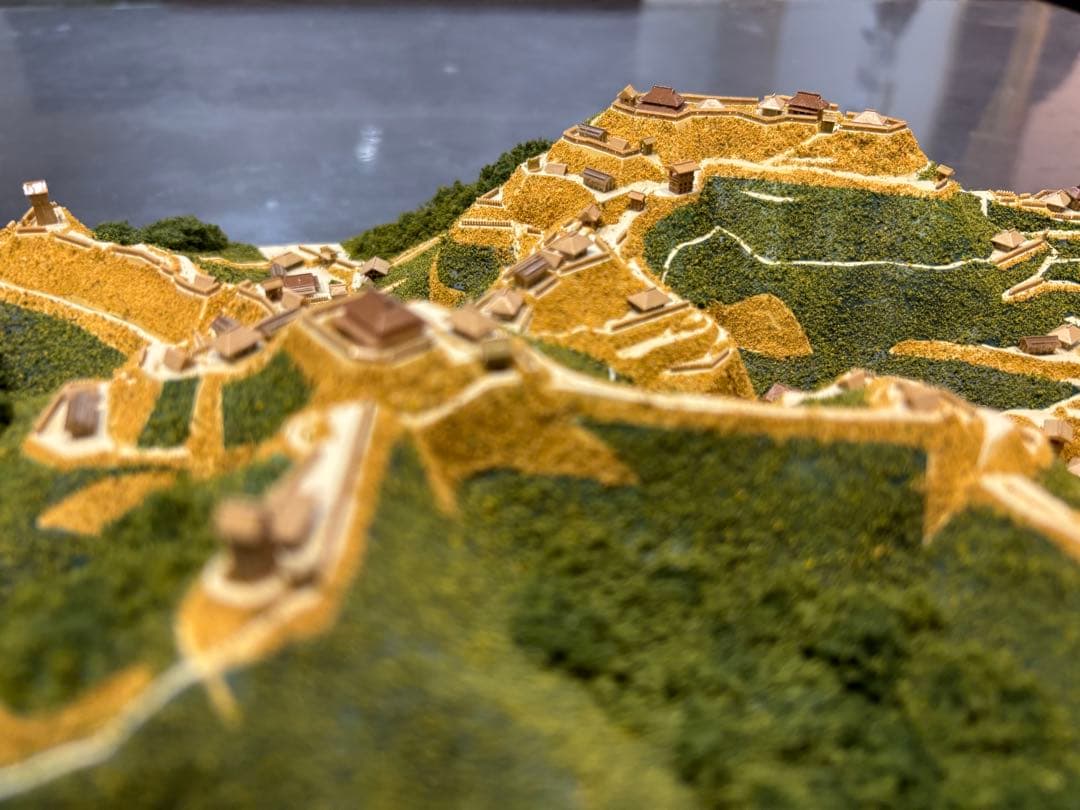 【週末まで22,000円‼️】城ラマ　高天神城　ジオラマ模型