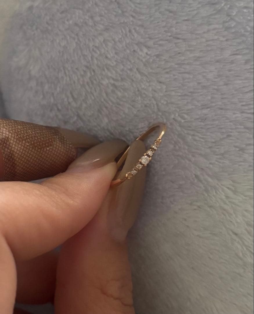 《31日まで限定価格》agete K10ダイヤモンドリング