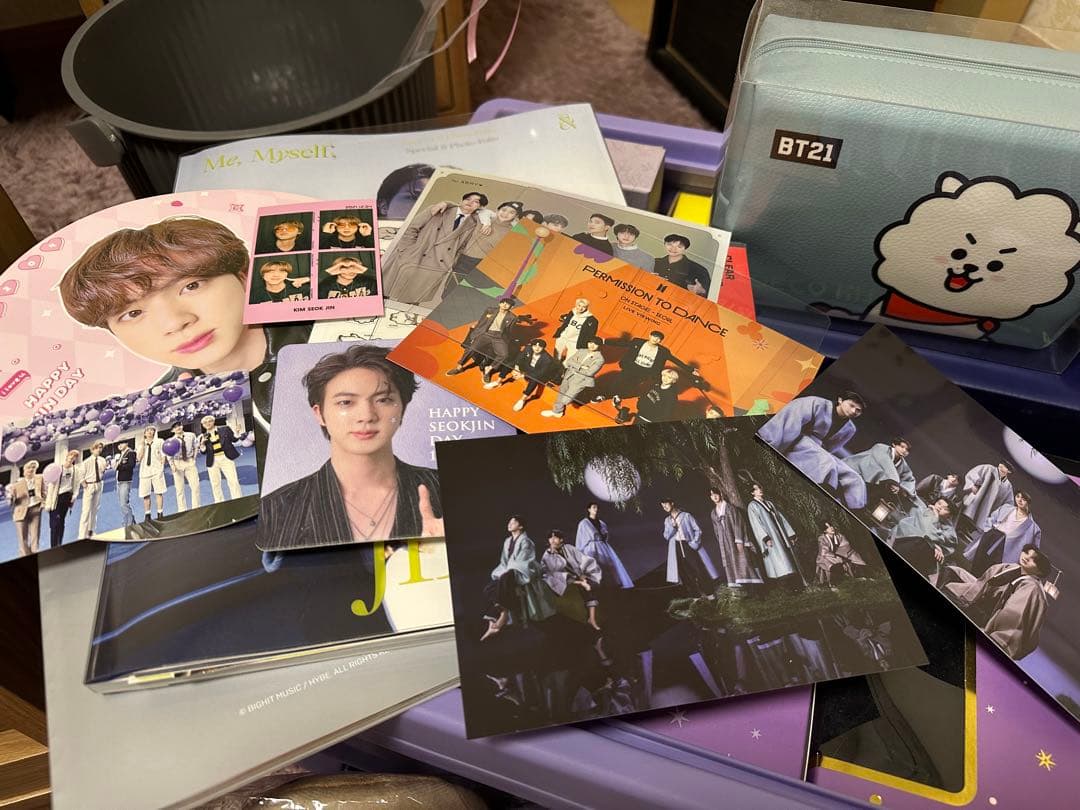 ＢＴＳ　グッズ　JINくん寄り