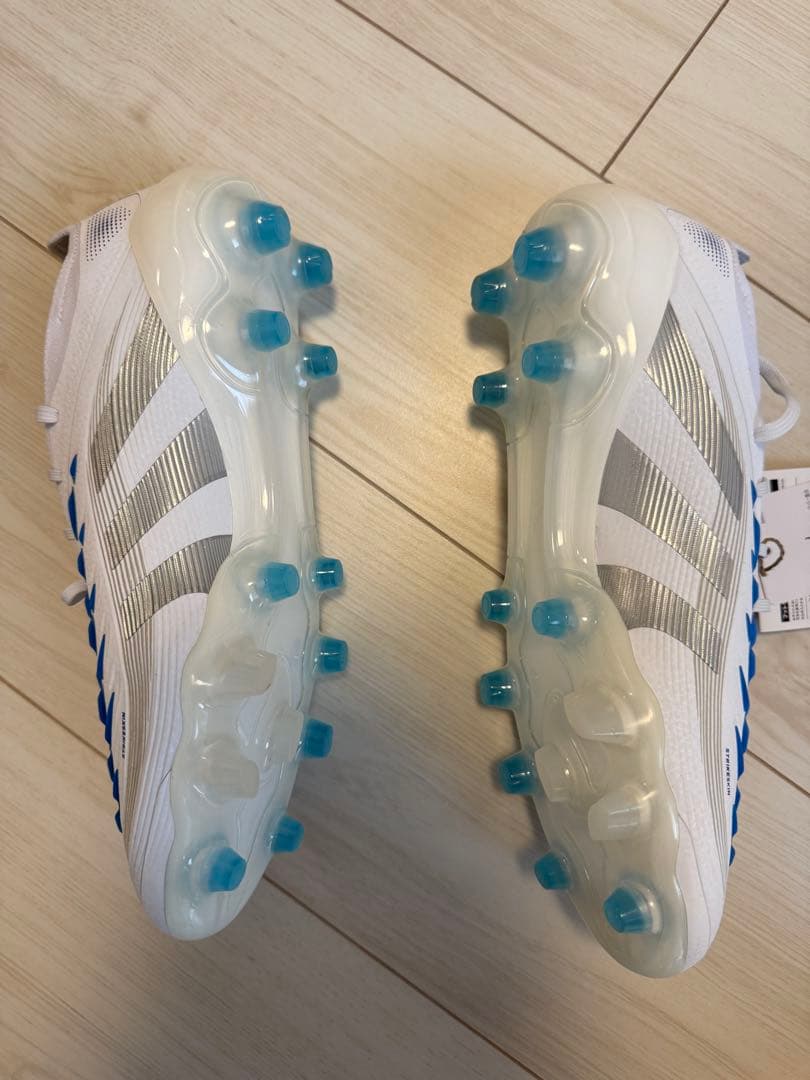 アディダス　プレデターELITE HG/AG 24.5cm